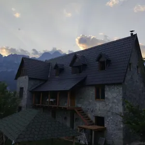 Vellezrit Shkambi Gasthof Gjelaj